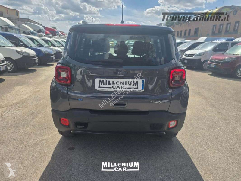 Autobuz  RENEGADE TRAILHAWK 4XE 2022 KM 53000