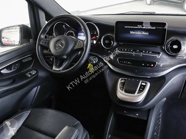 Bedrijfswagen Mercedes