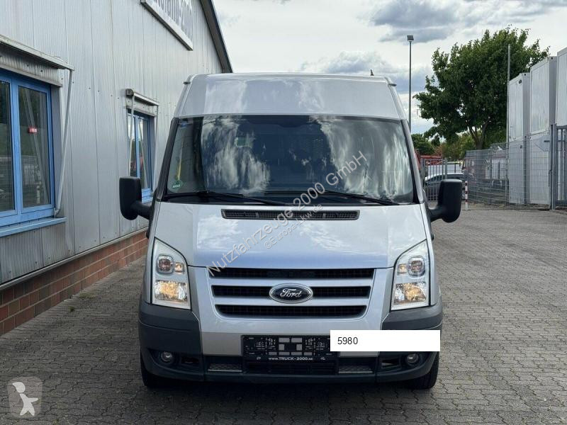 Autobus Ford