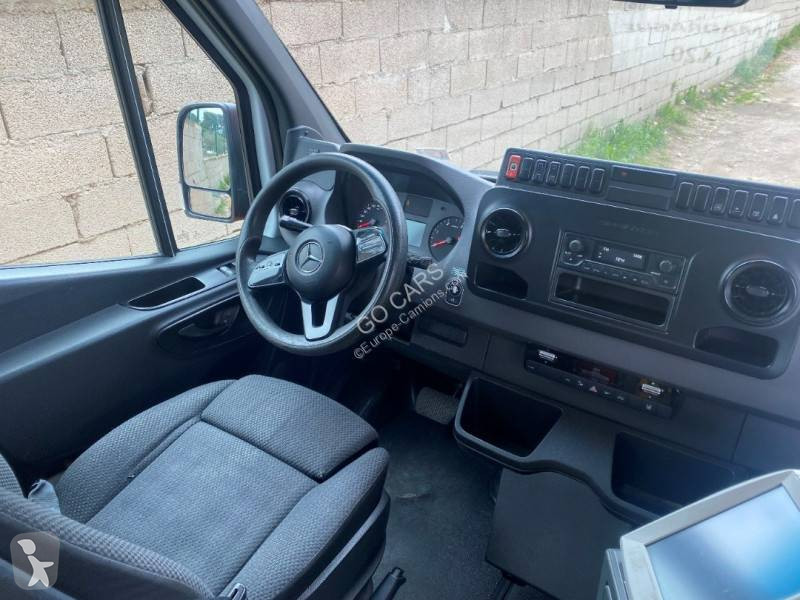 Autobus Mercedes 45   X3