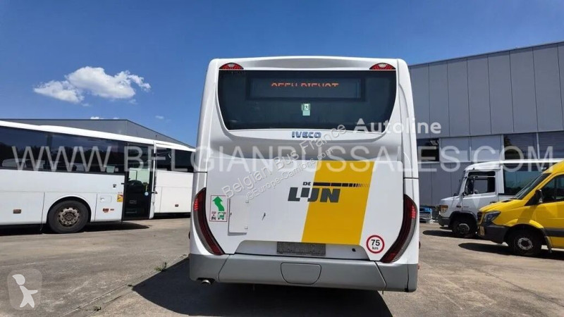 Autobús Iveco LE / City / 38+1+63 standing/ De...