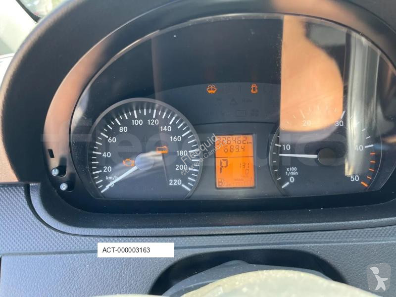 Furgoneta Mercedes