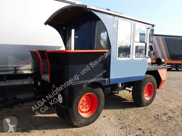 Городской автобус  Zugmaschine (Lokomotive)...