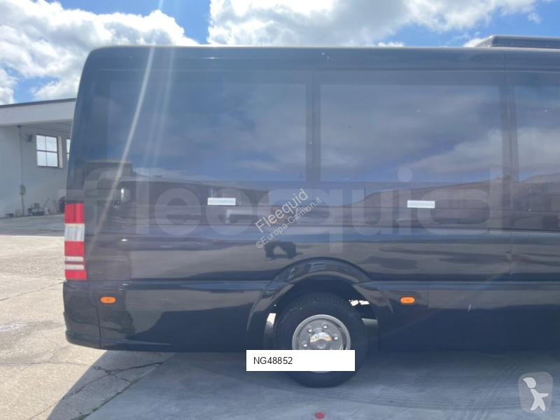 Autobús Mercedes