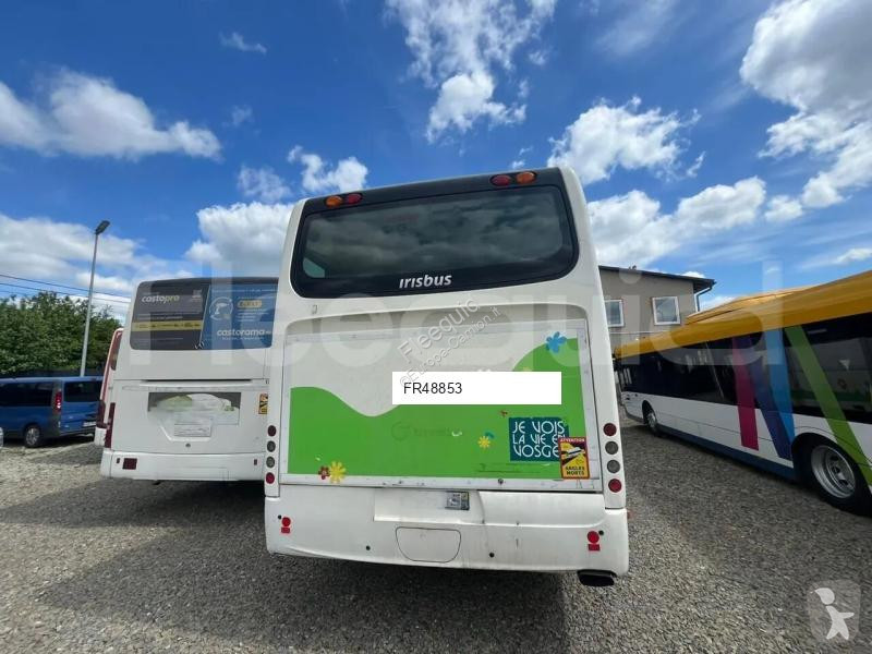 باص Iveco