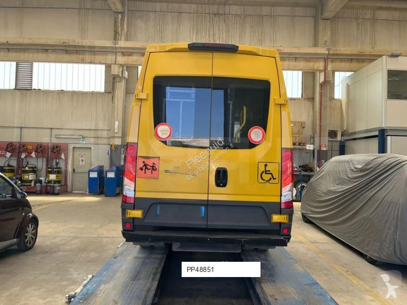 Bus Iveco
