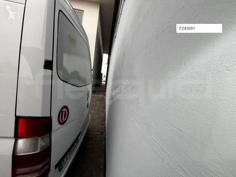 Véhicule utilitaire Mercedes