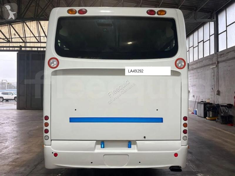 باص Iveco Recreo