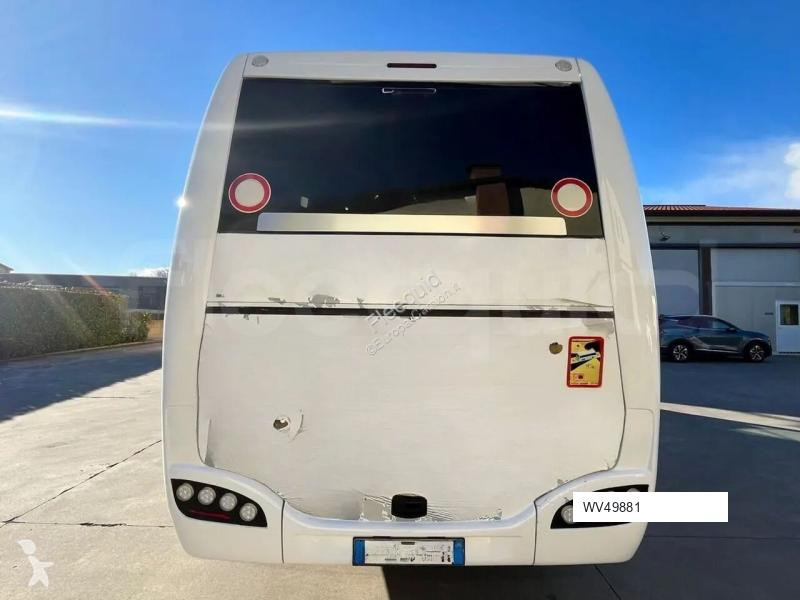 باص Iveco