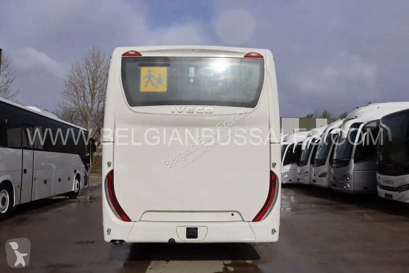 باص Iveco 10.8m Pop / Double middle door / Lift...