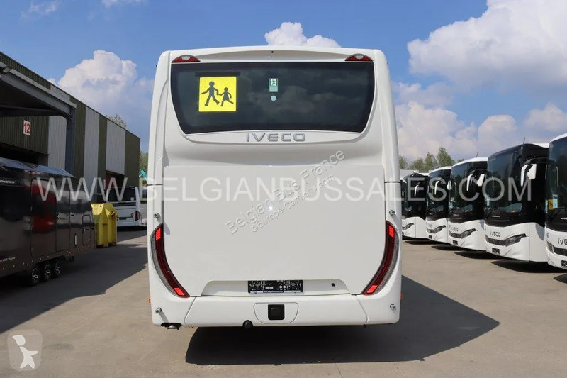 باص Iveco 13m Pop / Double middle door / Lift /...