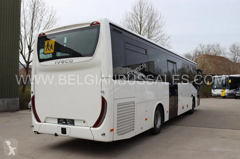 باص Iveco 12m Pop / Double middle door / Lift /...