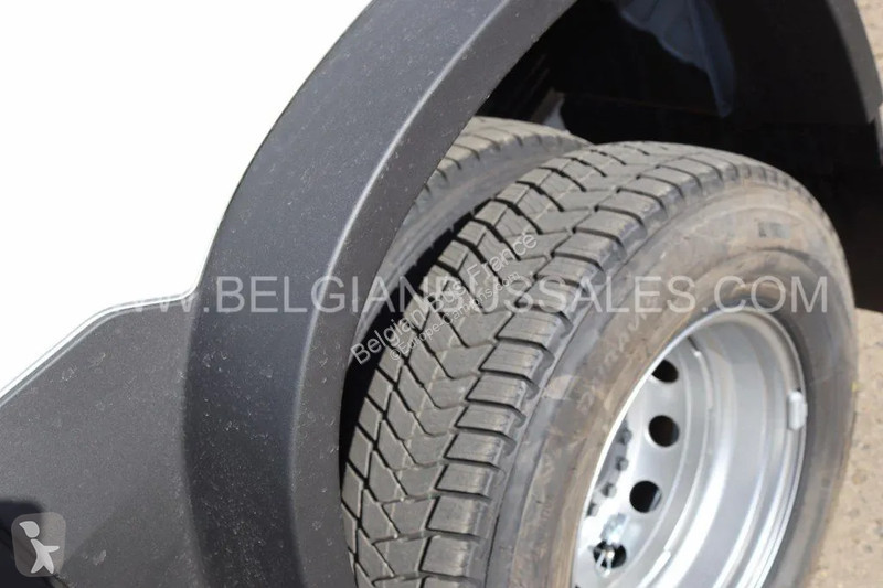 باص Iveco Line / NEW / Airco / Preparation Lift...