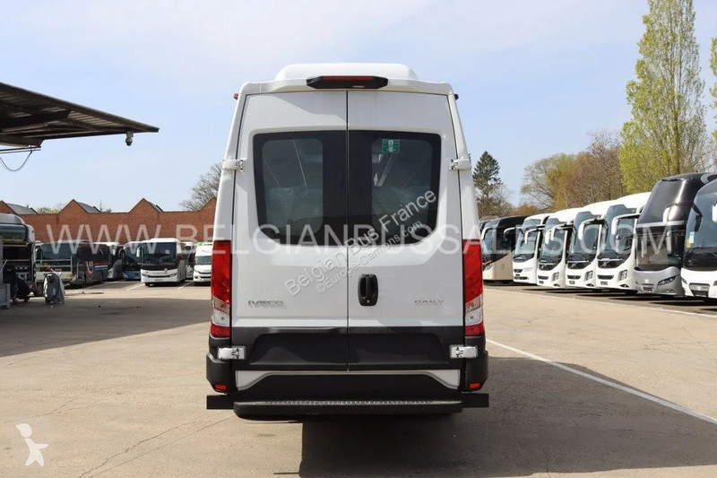 Véhicule utilitaire Iveco Line New / 10 X UNITS...