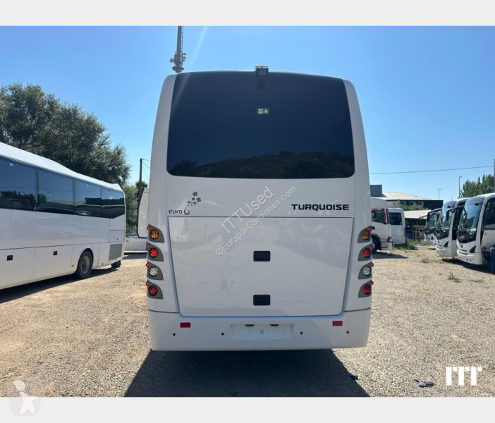 باص Isuzu Turquoise Nees