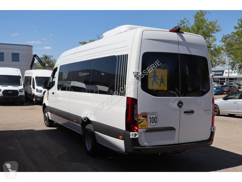 Véhicule utilitaire Mercedes SPRINTER...
