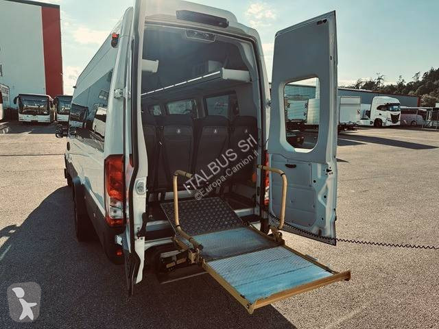 Furgoneta Iveco DAILY A65 C18
