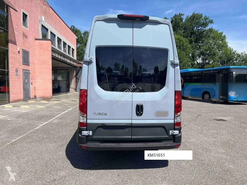 Furgoneta Iveco