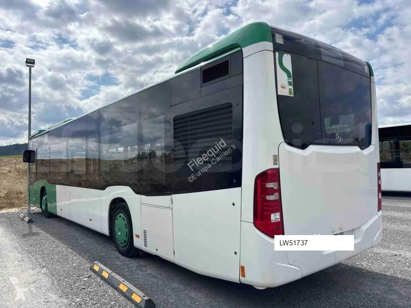 Autobussen Mercedes