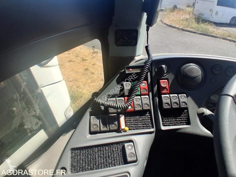 باص Irisbus RECREO