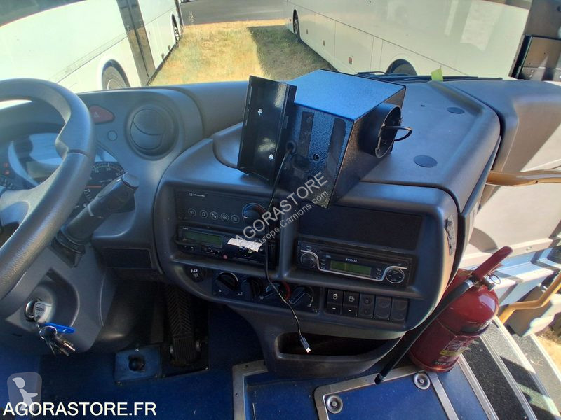 باص Irisbus RECREO