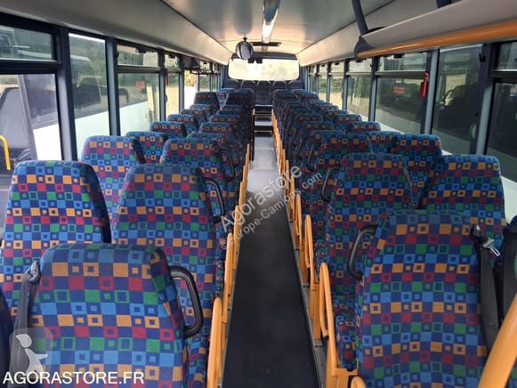 Autobuz