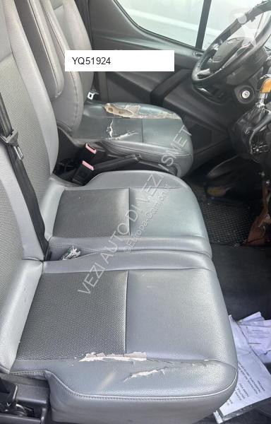 Autobus Ford Custom 9 posti tetto alto