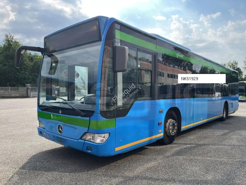 Autobús Mercedes