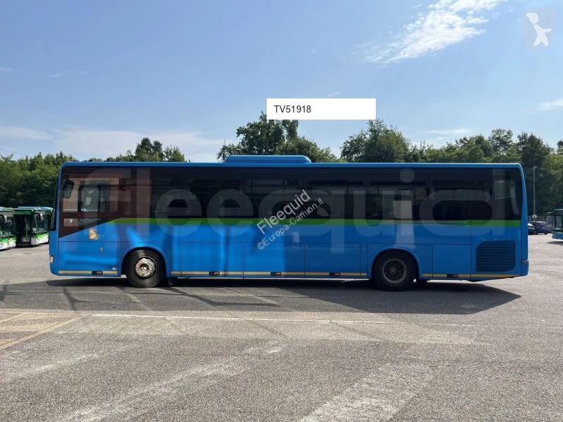 باص Iveco