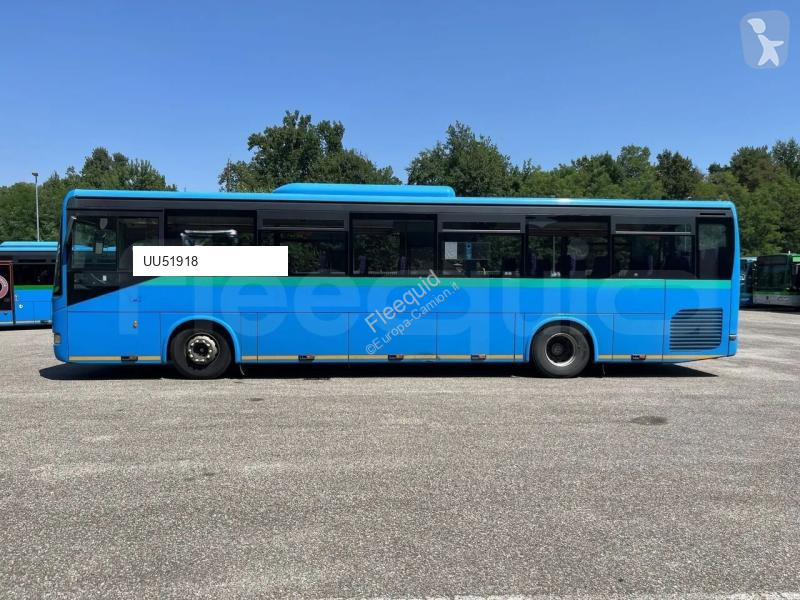 باص Iveco