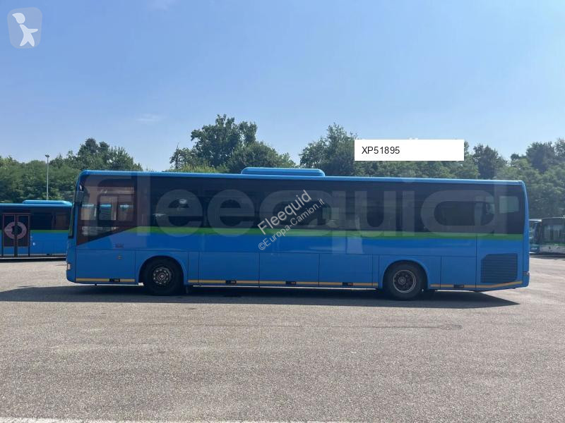 باص Iveco