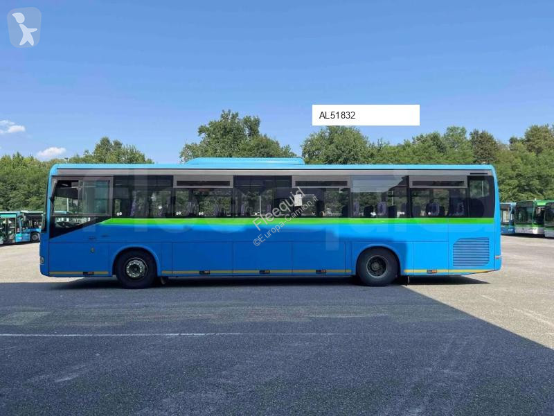 باص Iveco
