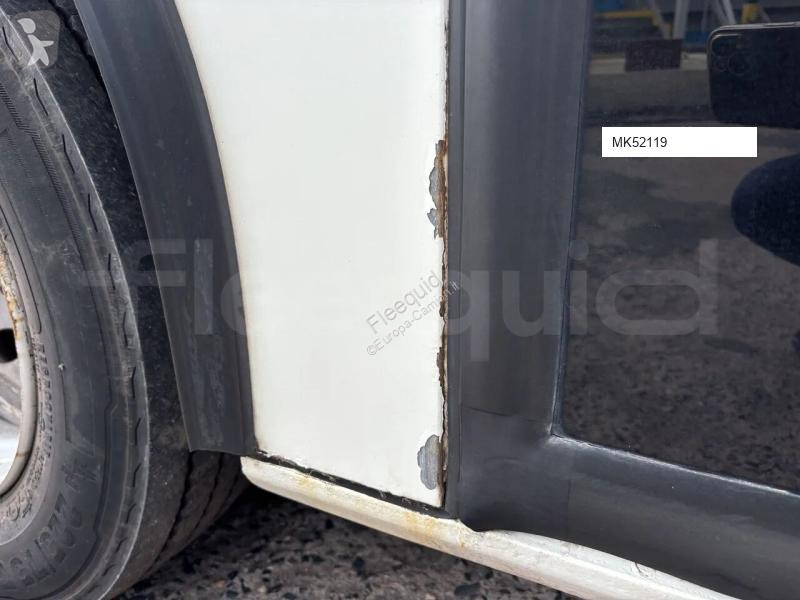 Autobussen Isuzu Novo