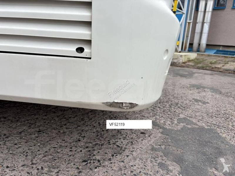 Autobussen Isuzu Novo