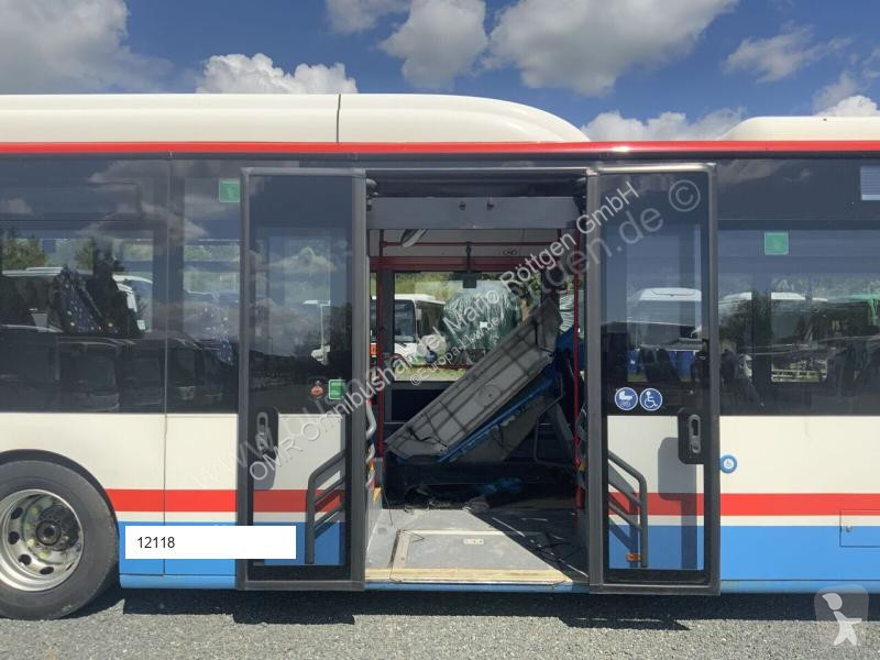 Autobussen Mercedes O 530