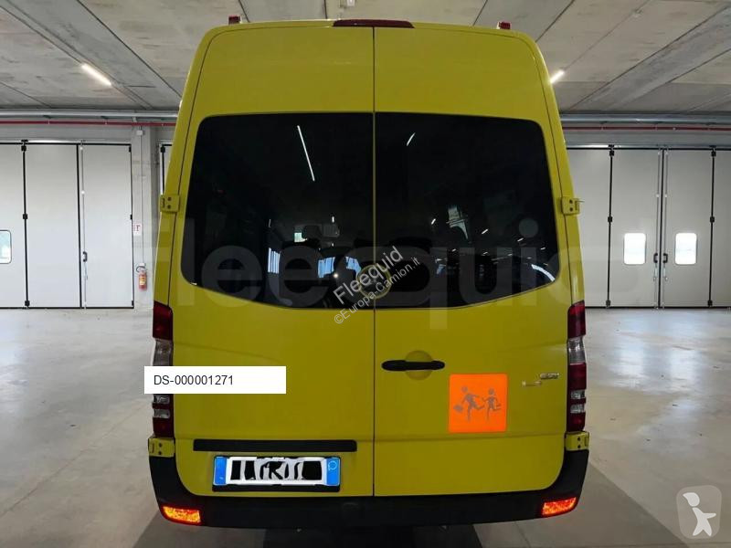 Autóbusz Mercedes