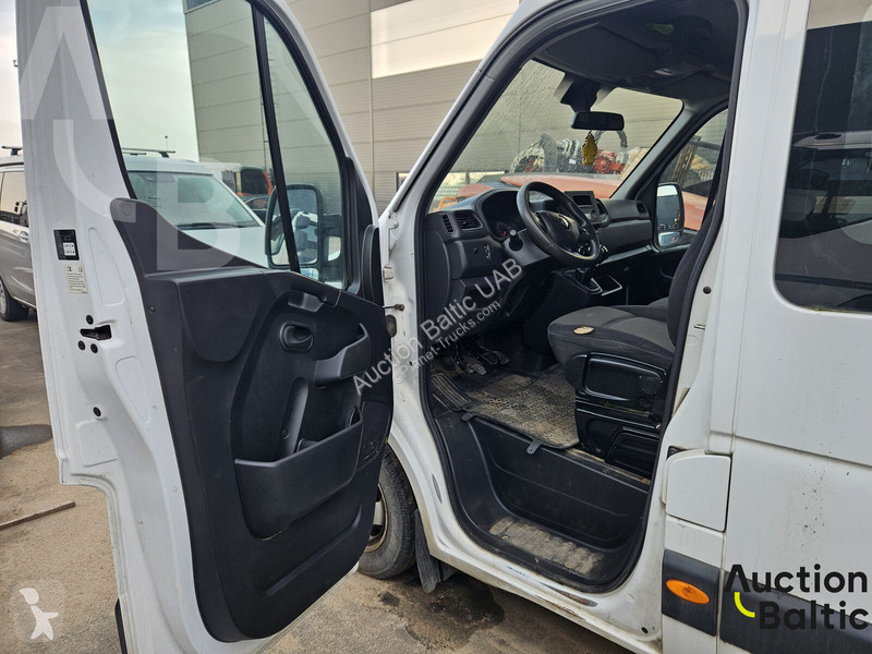 Buss Renault Multicab