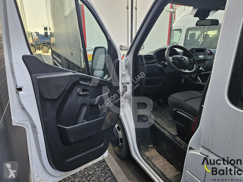 Buss Renault Multicab