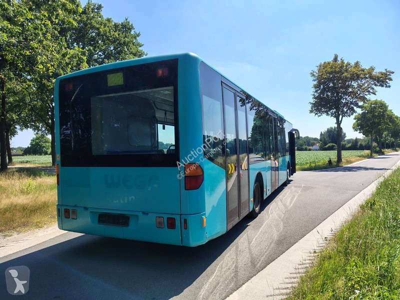 Городской автобус Mercedes