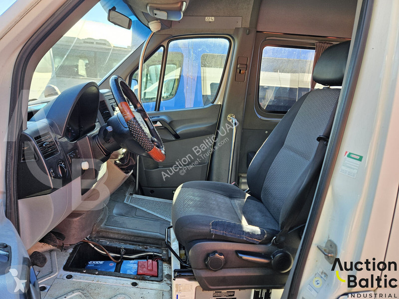 Autobuz Volkswagen