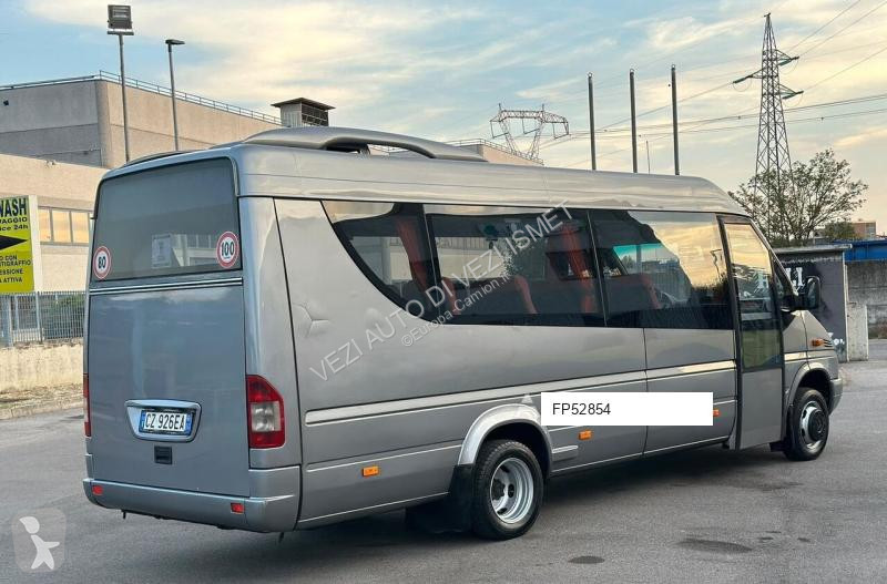 Mercedes 416 bus