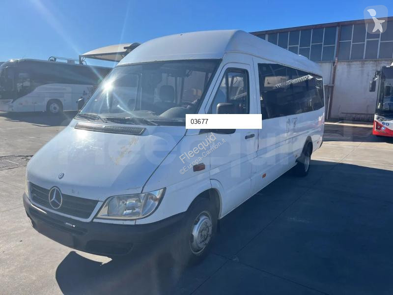 Autobus Mercedes
