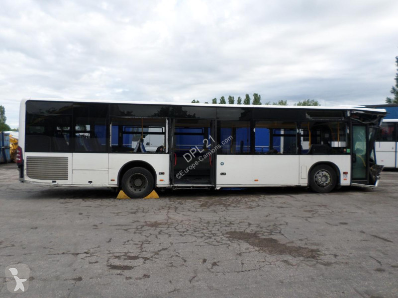 Autobuz Mercedes
