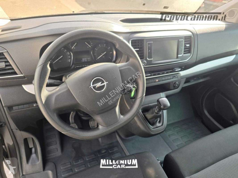 Furgoneta Opel LIFE 9 POSTI 2020