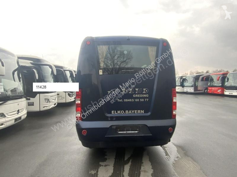 باص Iveco 70C17