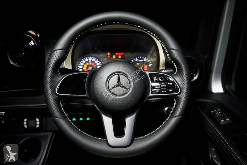 Buss Mercedes 519 VIP 11+1+1