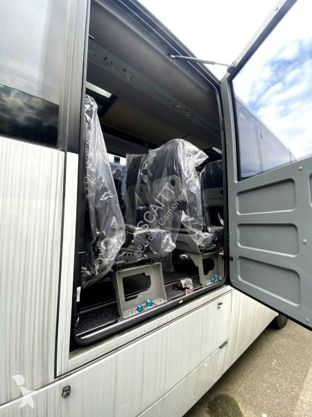 Camioneta Isuzu Turquoise Nees