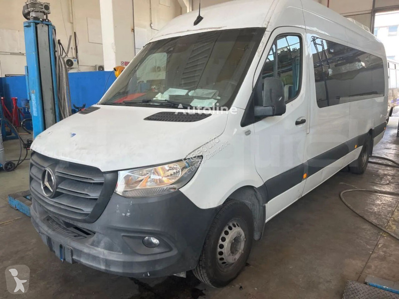 Autobus Mercedes