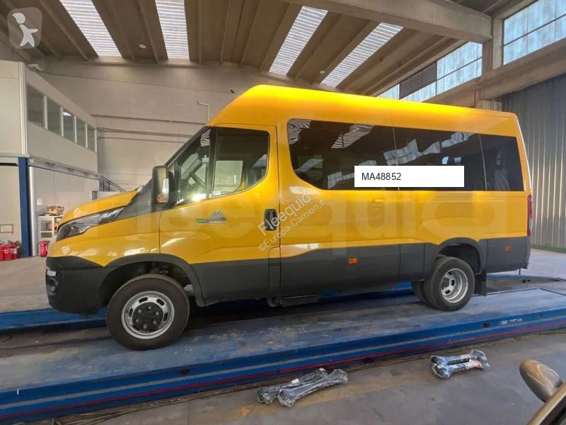 Autobus Iveco Daily