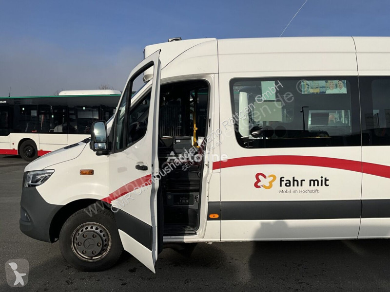 باص Mercedes 45